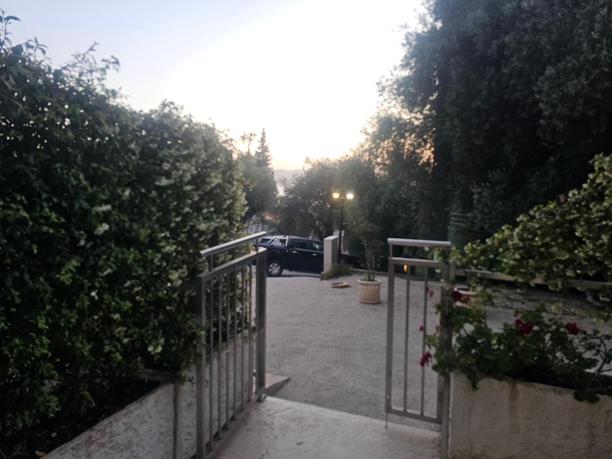 Langust - Free Parking Daire Sveti Stefan Oda fotoğraf
