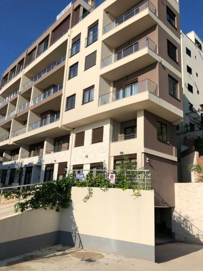 Langust - Free Parking Daire Sveti Stefan Dış mekan fotoğraf